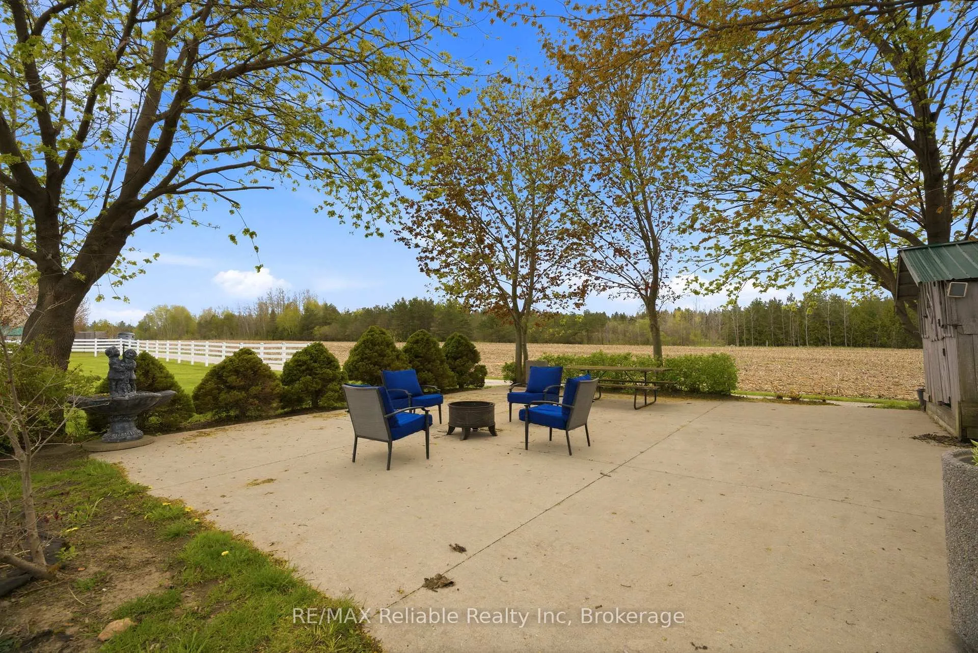 Photo 37 of 79474 Bluewater Highway, Central Huron, Goderich — HOMEH