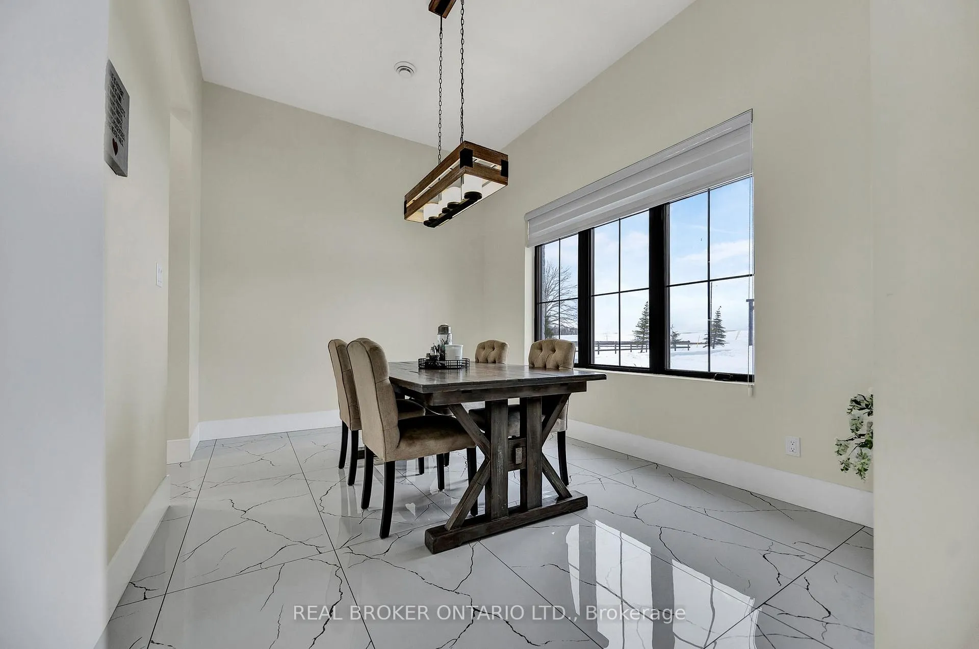 Photo 14 of 43583 Fischer Line, Huron East, Grey — HOMEH