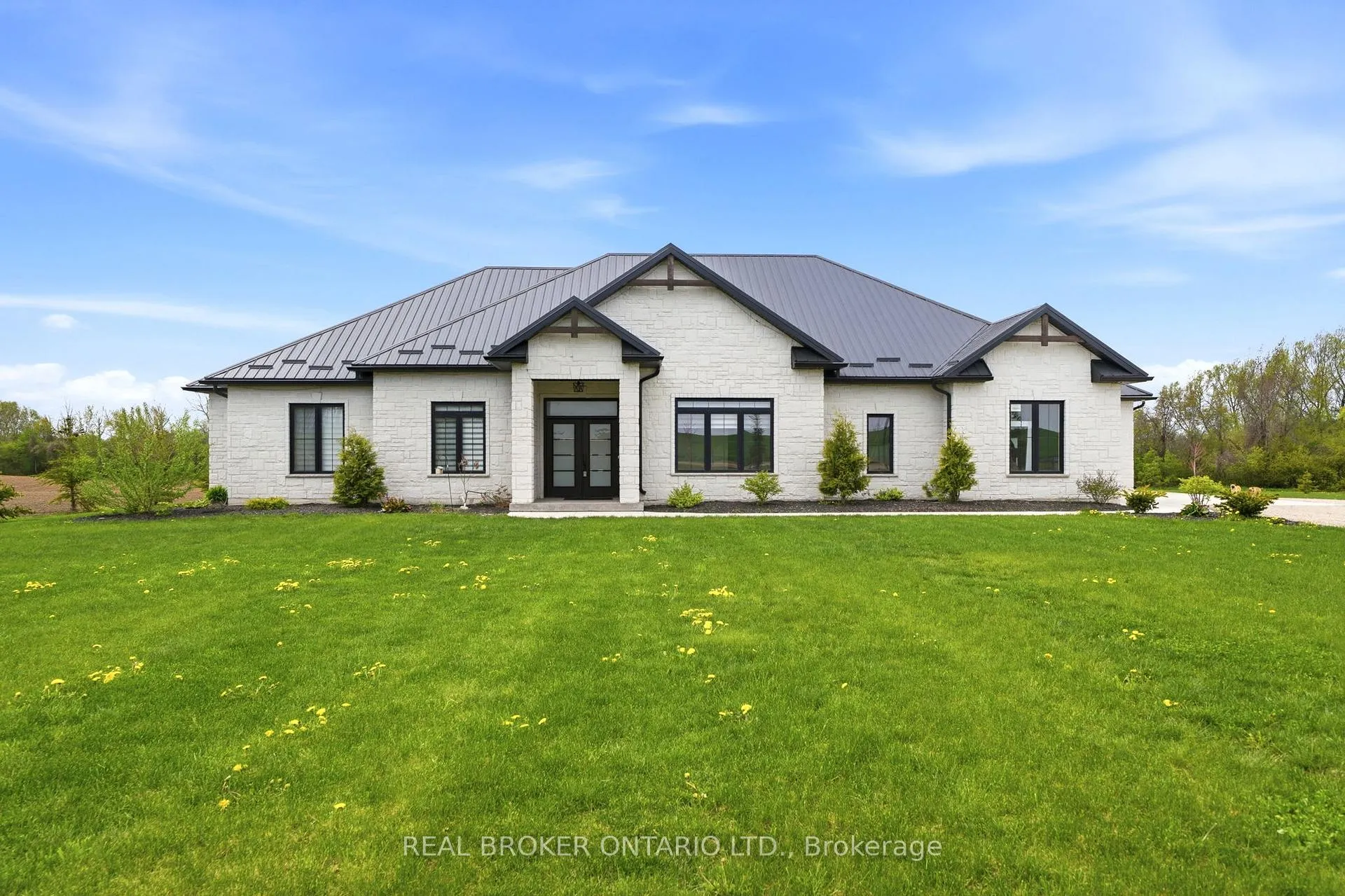 Photo 37 of 43583 Fischer Line, Huron East, Grey — HOMEH
