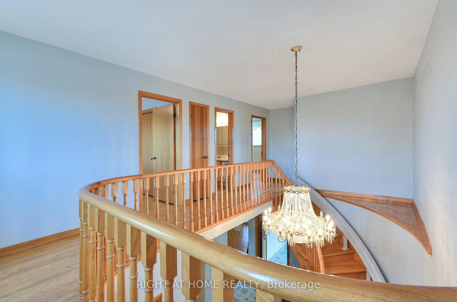 Photo 14 of 101 Raymerville Drive, Markham, Raymerville — HOMEH