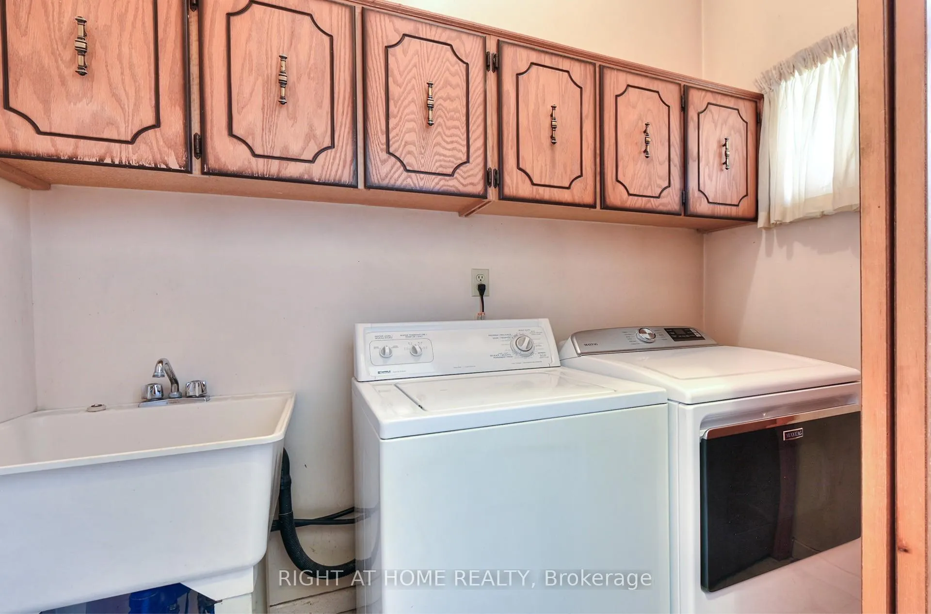 Photo 30 of 101 Raymerville Drive, Markham, Raymerville — HOMEH