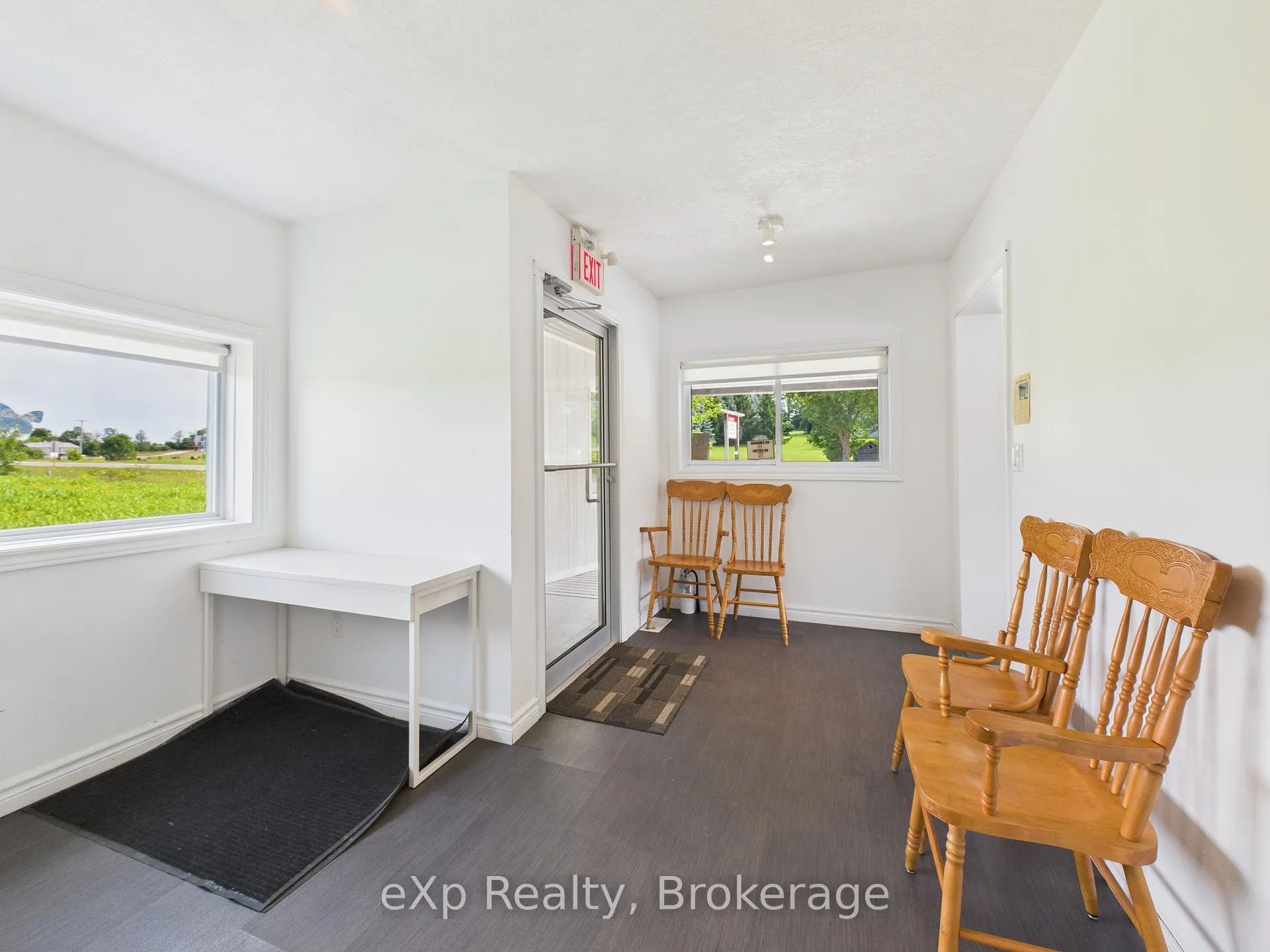 Photo 4 of 315194 Highway 6, Chatsworth — HOMEH