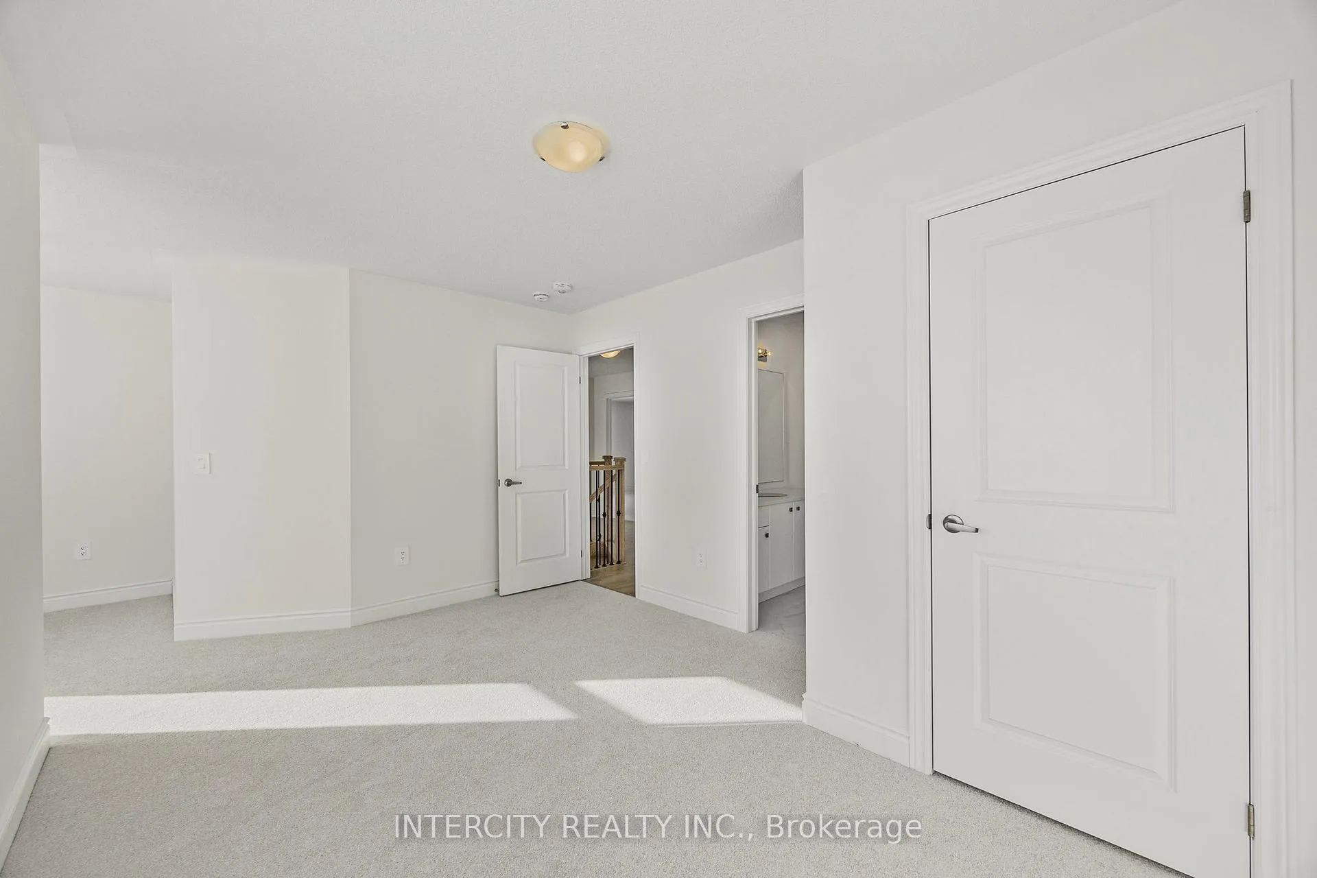 Photo 40 of 36 Legacy Circle, Wasaga Beach — HOMEH