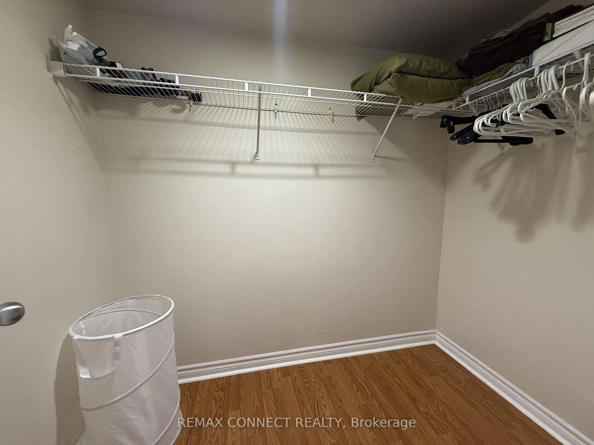 Photo 8 of Unit 1408, 200 Victoria Street, Toronto, Church-Yonge Corridor — HOMEH