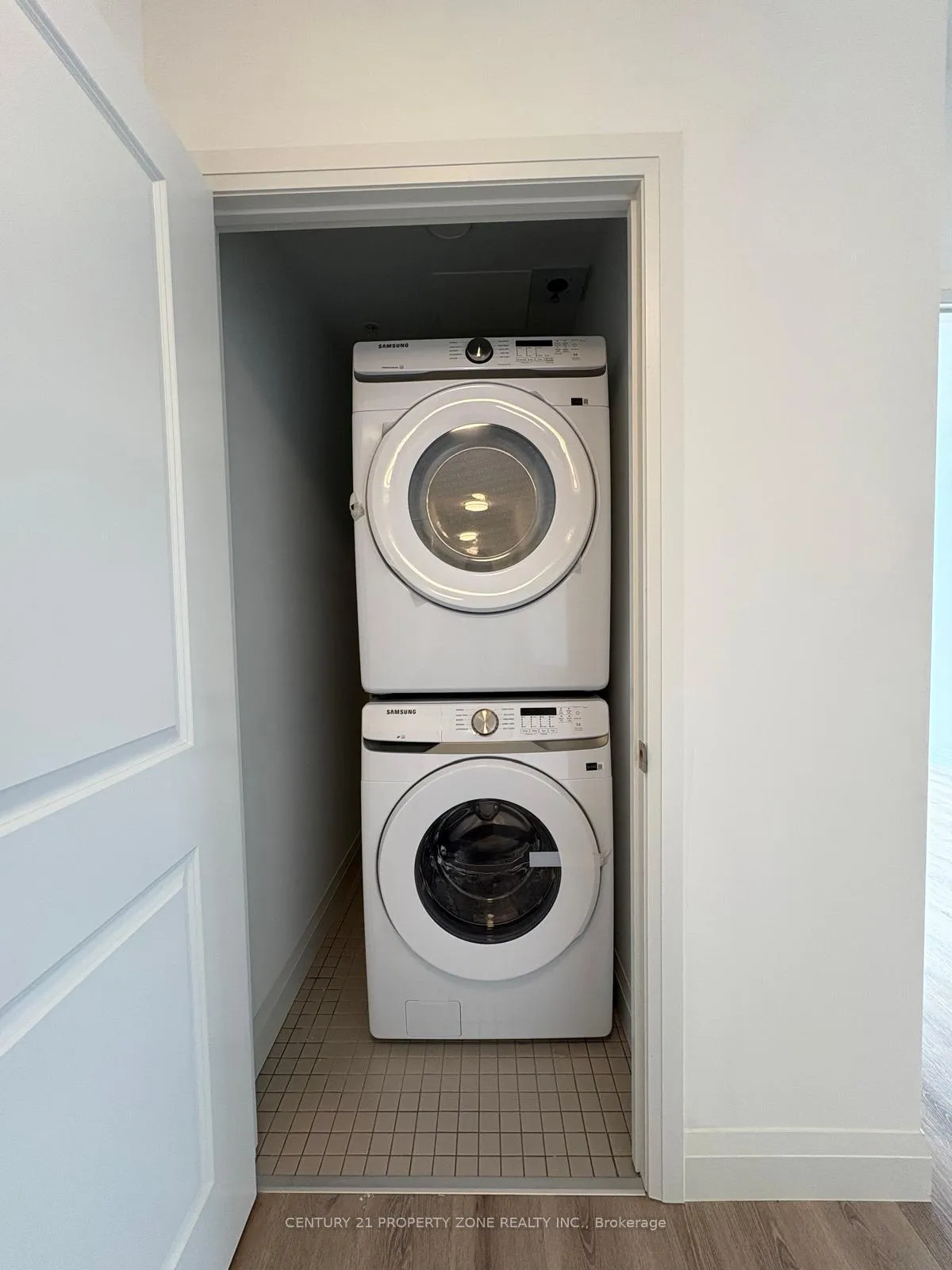 Photo 3 of Unit 213, 1333 Weber Street E, Kitchener — HOMEH