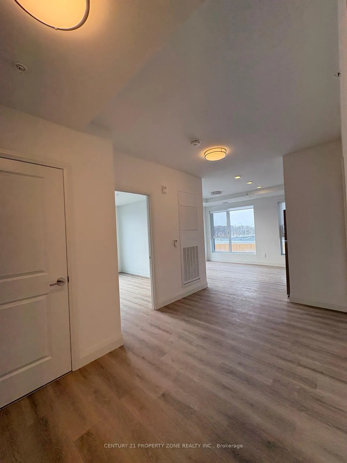 Photo 4 of Unit 213, 1333 Weber Street E, Kitchener — HOMEH