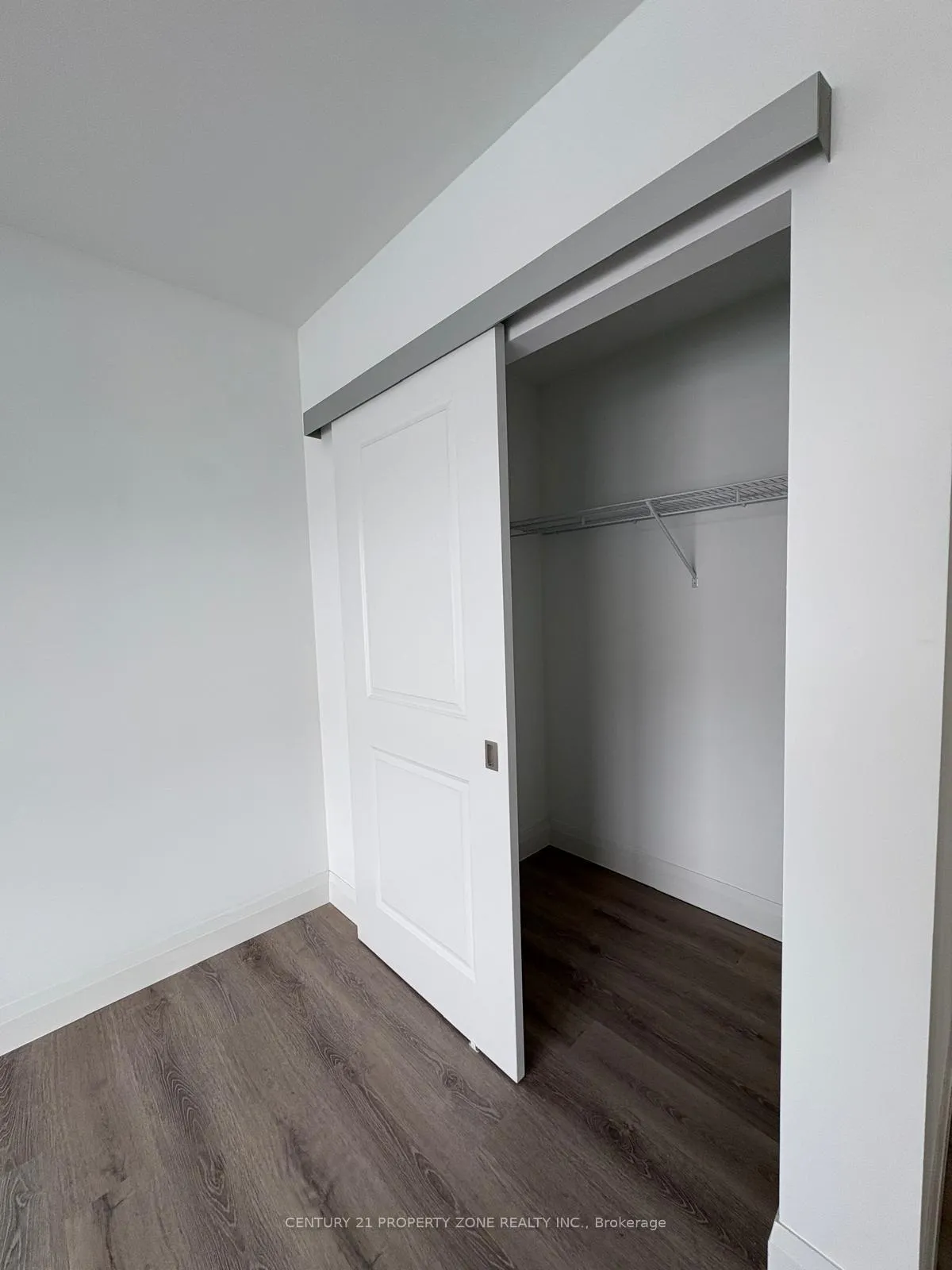 Photo 9 of Unit 213, 1333 Weber Street E, Kitchener — HOMEH