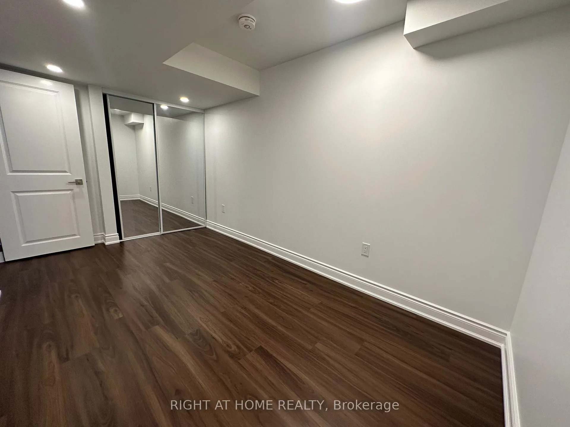 Photo 7 of 481 Bergamot Avenue, Milton, Walker — HOMEH