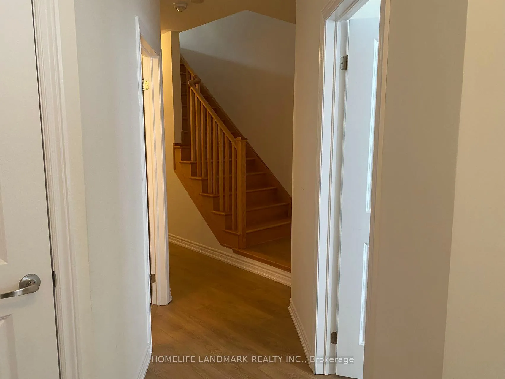 Photo 7 of 157 Rustle Woods Avenue, Markham, Cornell — HOMEH