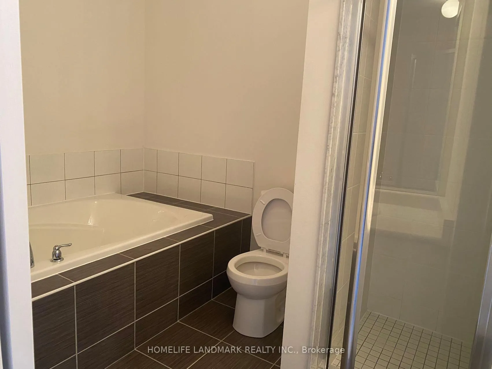Photo 12 of 157 Rustle Woods Avenue, Markham, Cornell — HOMEH