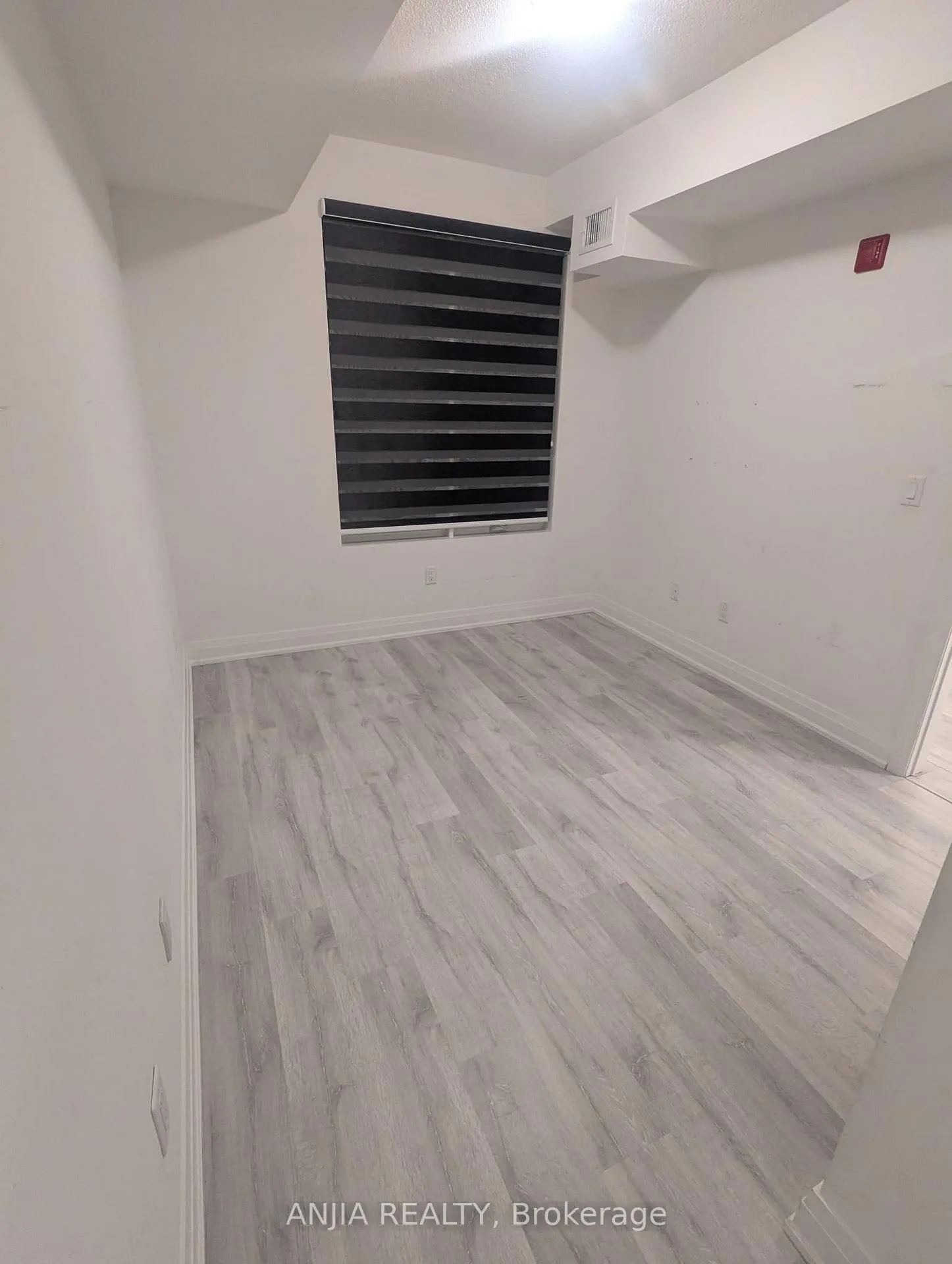 Photo 5 of Unit 506, 9700 Ninth Line, Markham, Greensborough — HOMEH