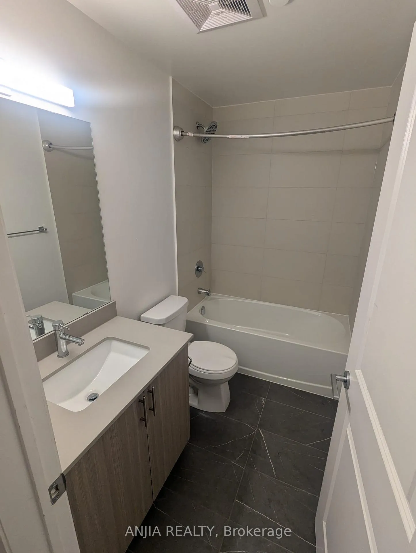 Photo 7 of Unit 506, 9700 Ninth Line, Markham, Greensborough — HOMEH