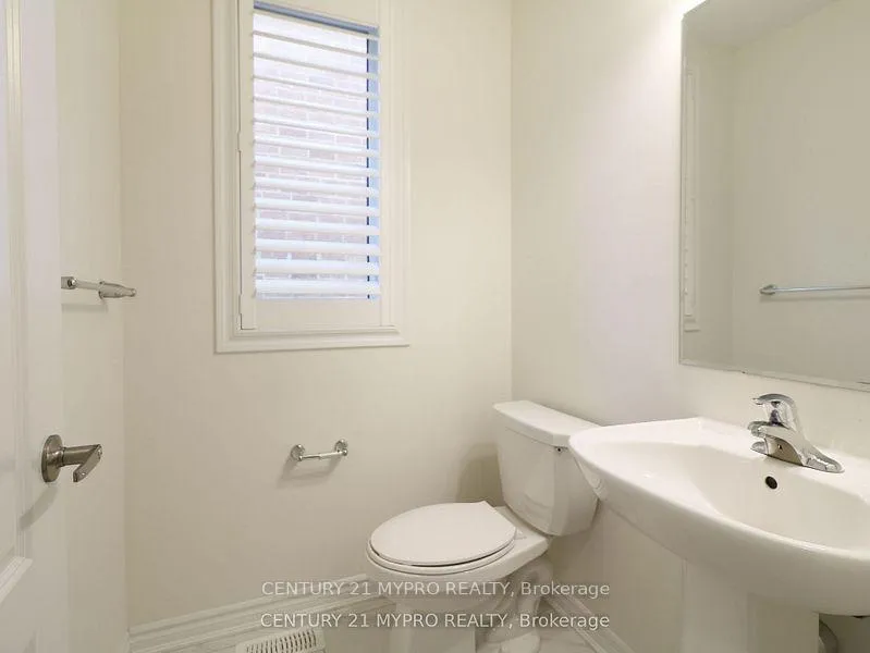 Photo 12 of 71 Westfield Drive, Whitby, Rural Whitby — HOMEH