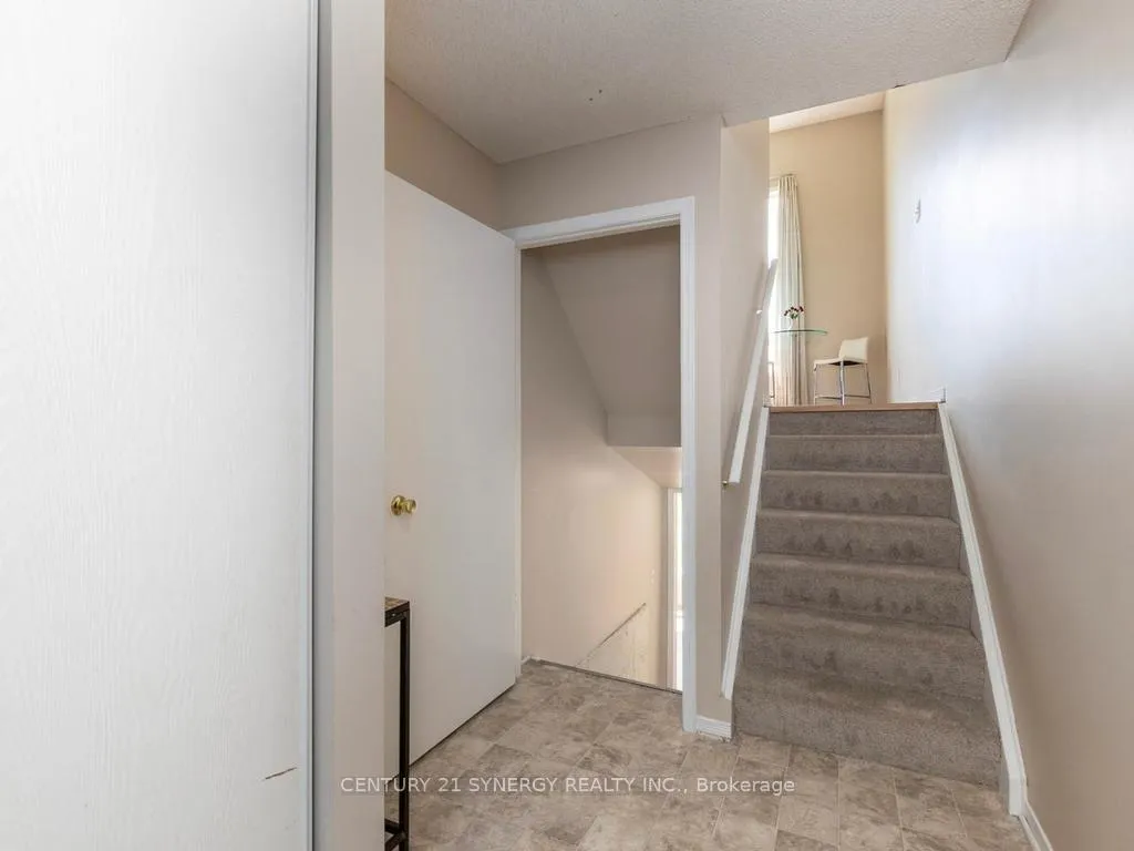 Photo 4 of Unit 34, 2669 Southvale Crescent, Ottawa, Sheffield Glen/Industrial Park — HOMEH