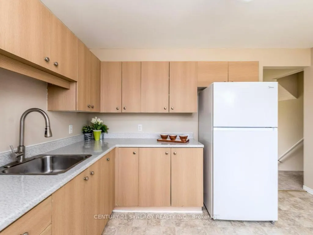 Photo 15 of Unit 34, 2669 Southvale Crescent, Ottawa, Sheffield Glen/Industrial Park — HOMEH