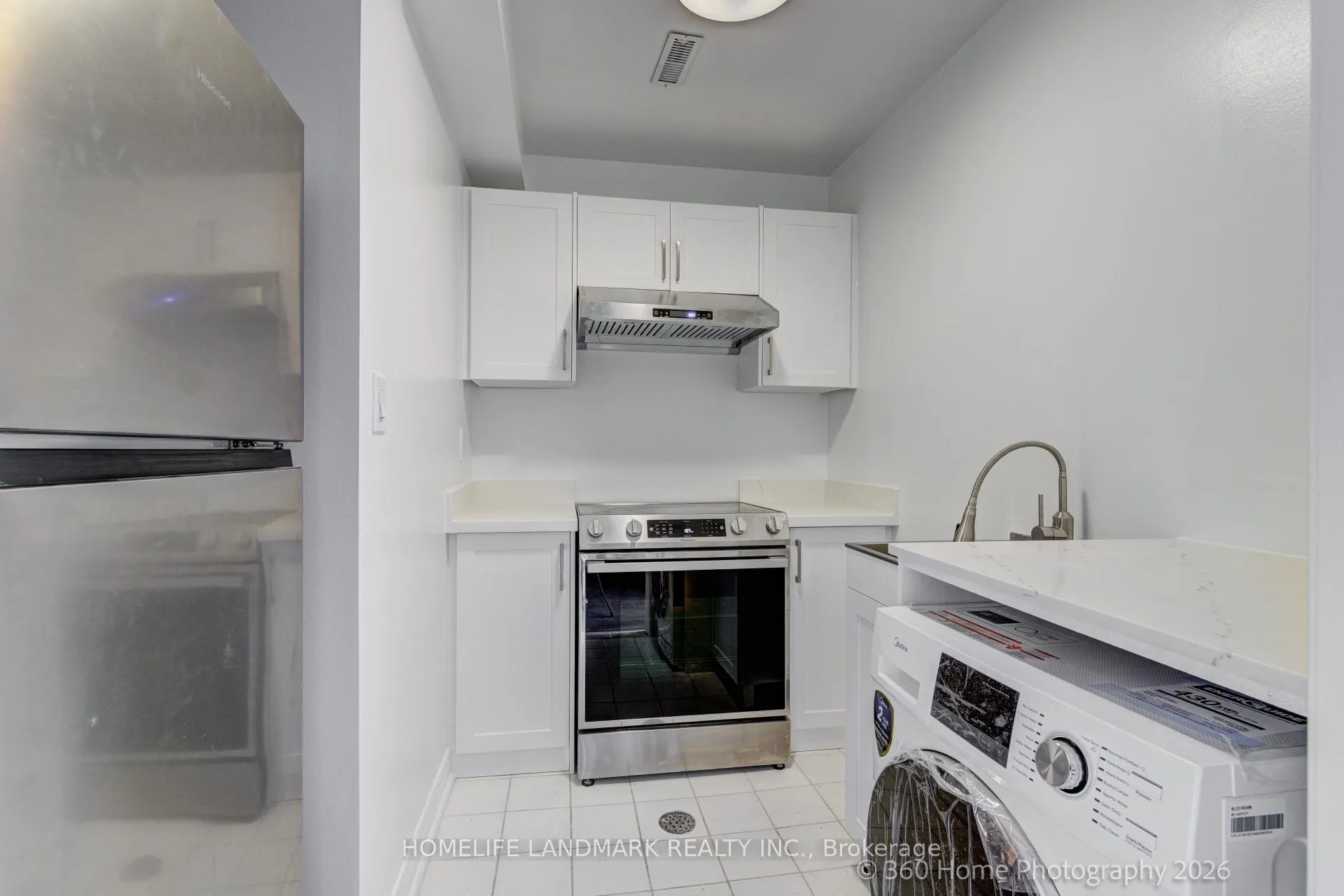 Photo 1 of Unit Lower, 189 Leitchcroft Crescent, Markham, Commerce Valley — HOMEH