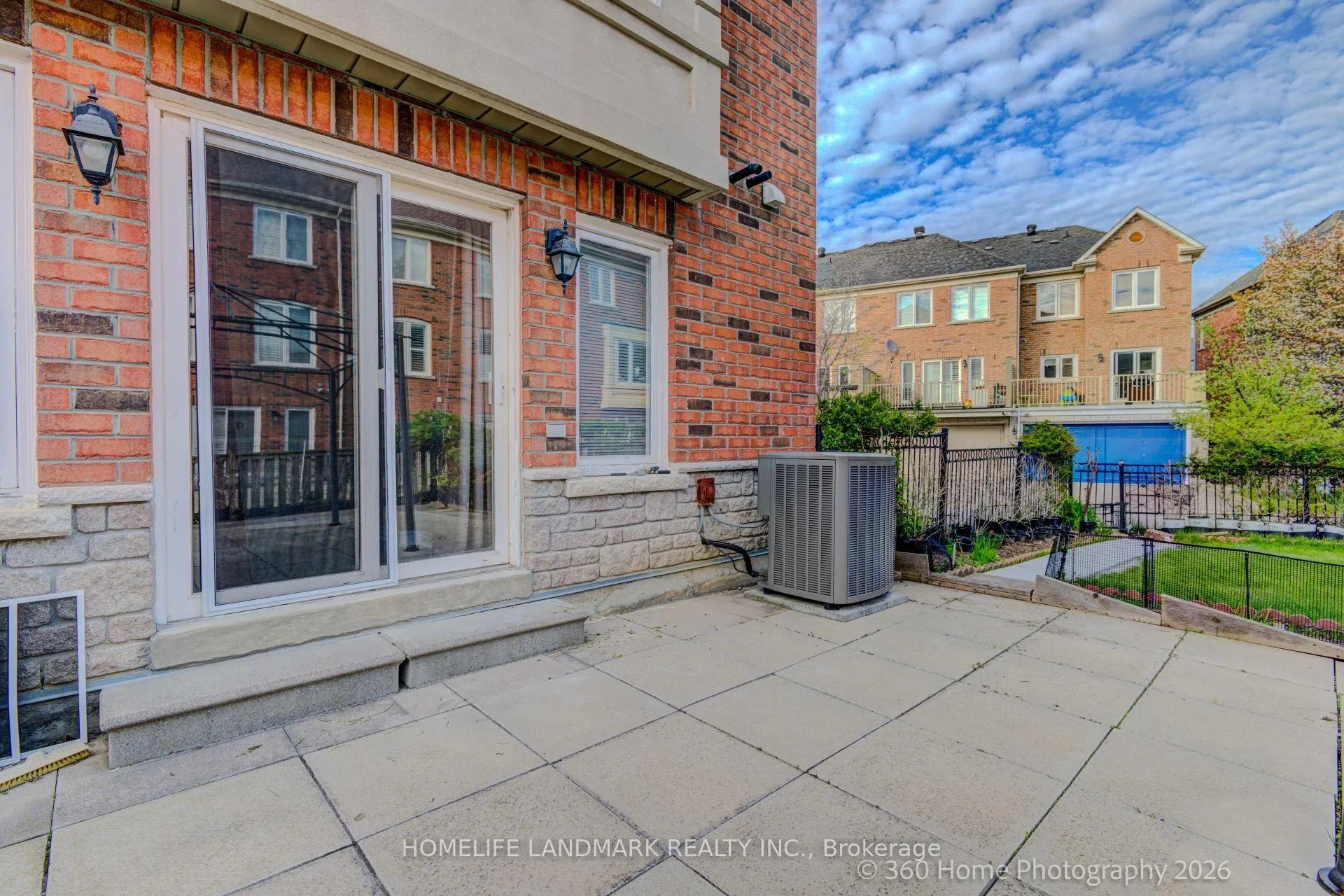 Photo 6 of Unit Lower, 189 Leitchcroft Crescent, Markham, Commerce Valley — HOMEH