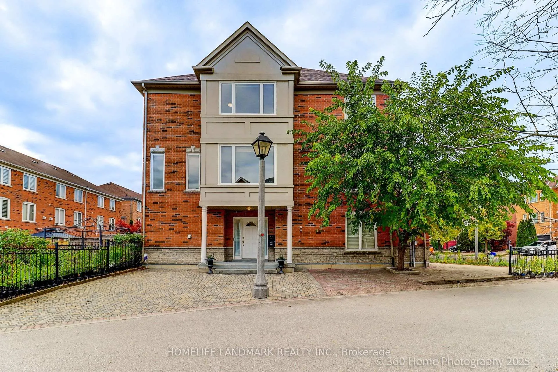 Photo 12 of Unit Lower, 189 Leitchcroft Crescent, Markham, Commerce Valley — HOMEH