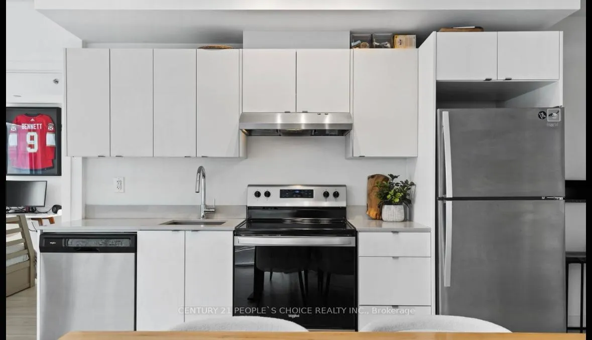 Photo 8 of Unit A616, 3210 Dakota Common, Burlington, Alton — HOMEH