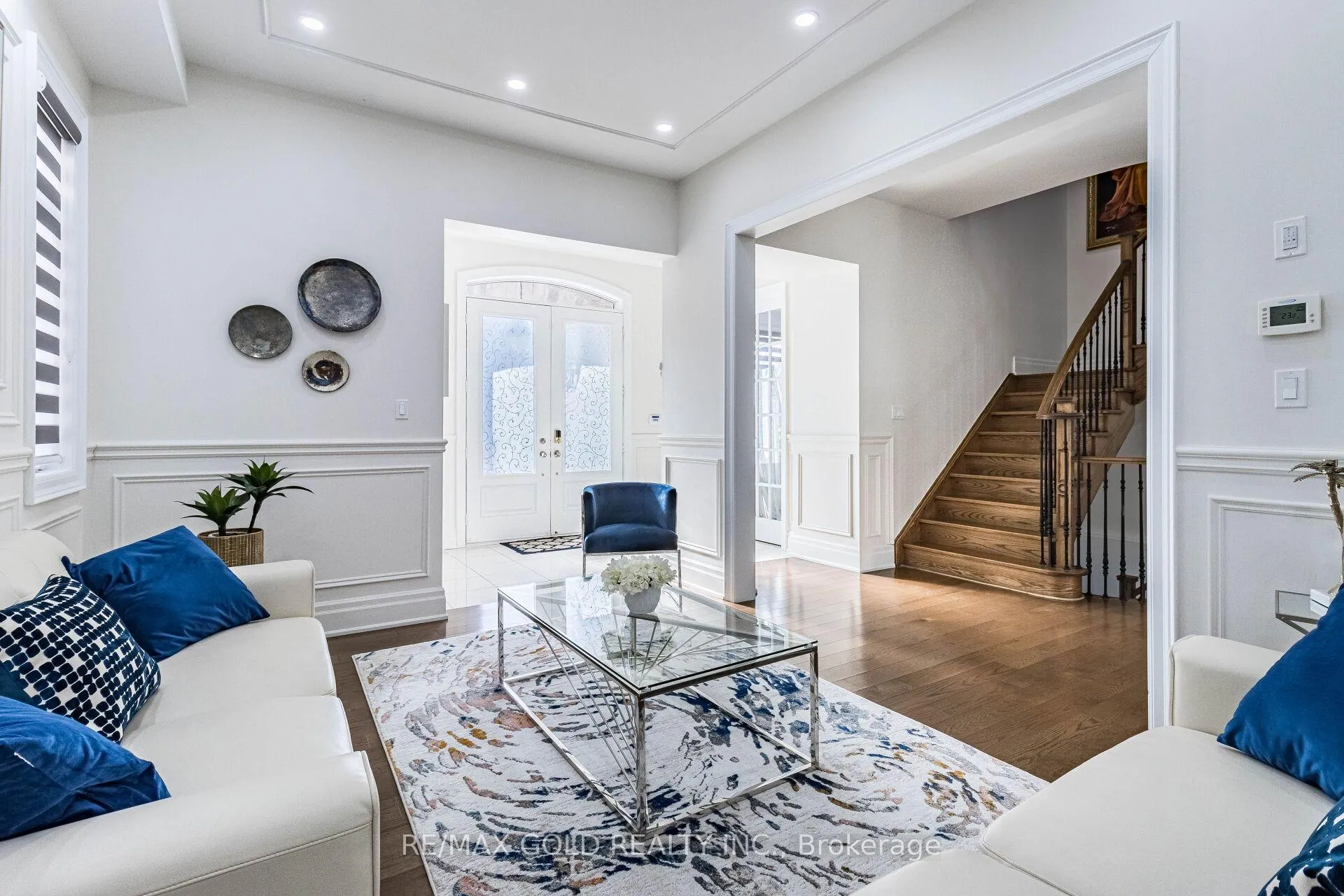 Photo 9 of 28 Cloverhaven Road, Brampton, Toronto Gore Rural Estate — HOMEH