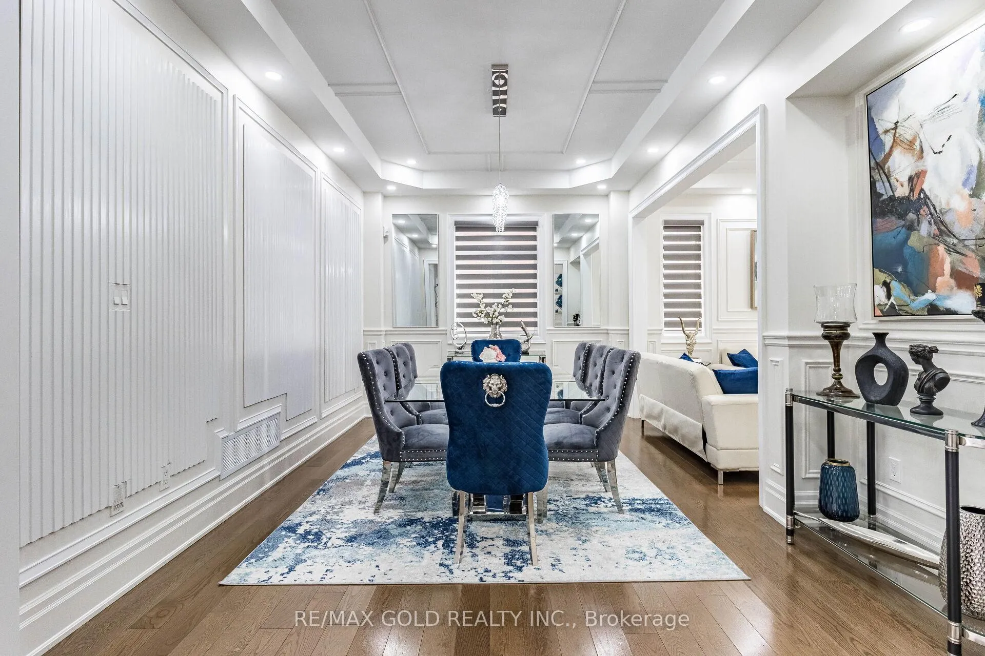 Photo 12 of 28 Cloverhaven Road, Brampton, Toronto Gore Rural Estate — HOMEH