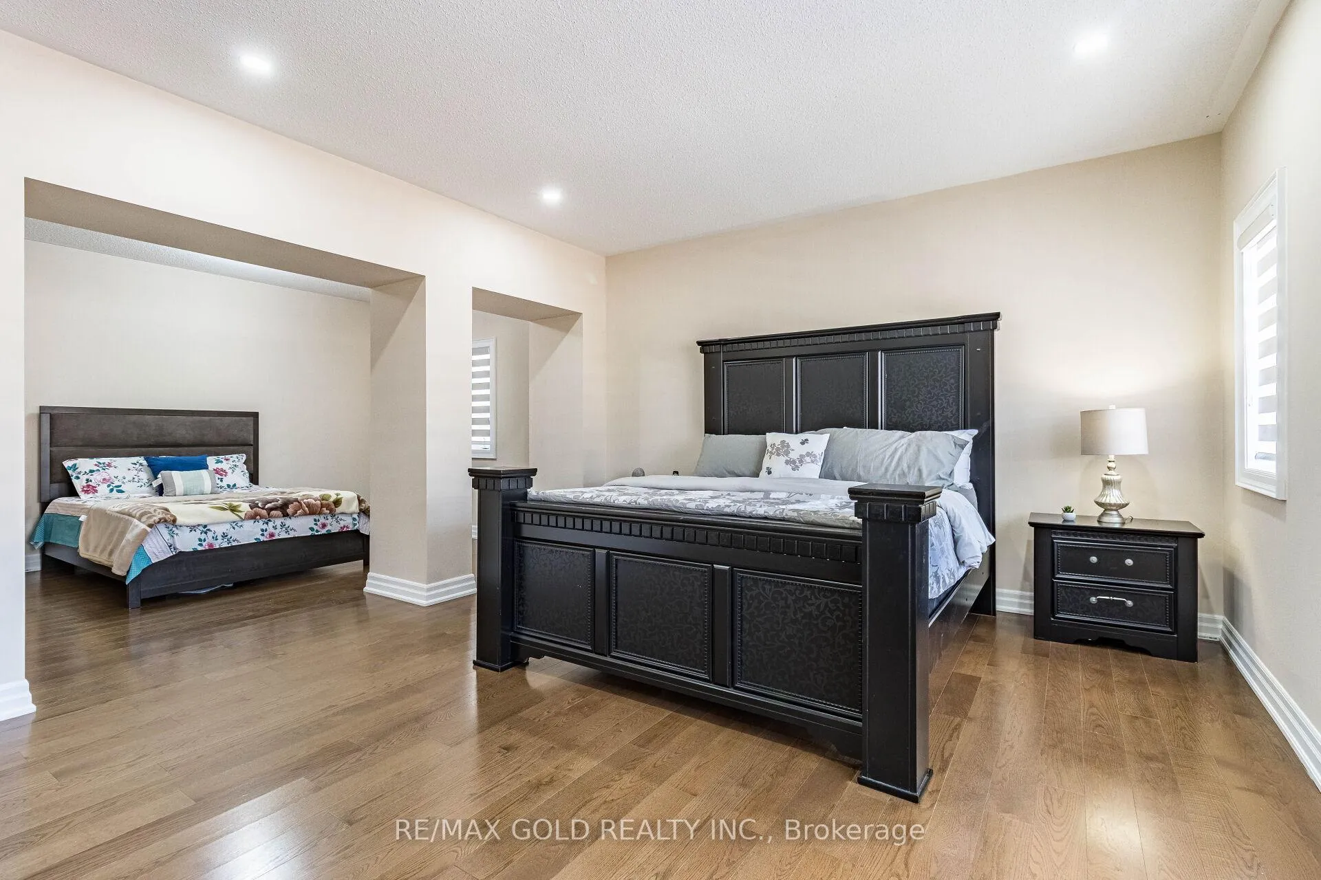 Photo 30 of 28 Cloverhaven Road, Brampton, Toronto Gore Rural Estate — HOMEH