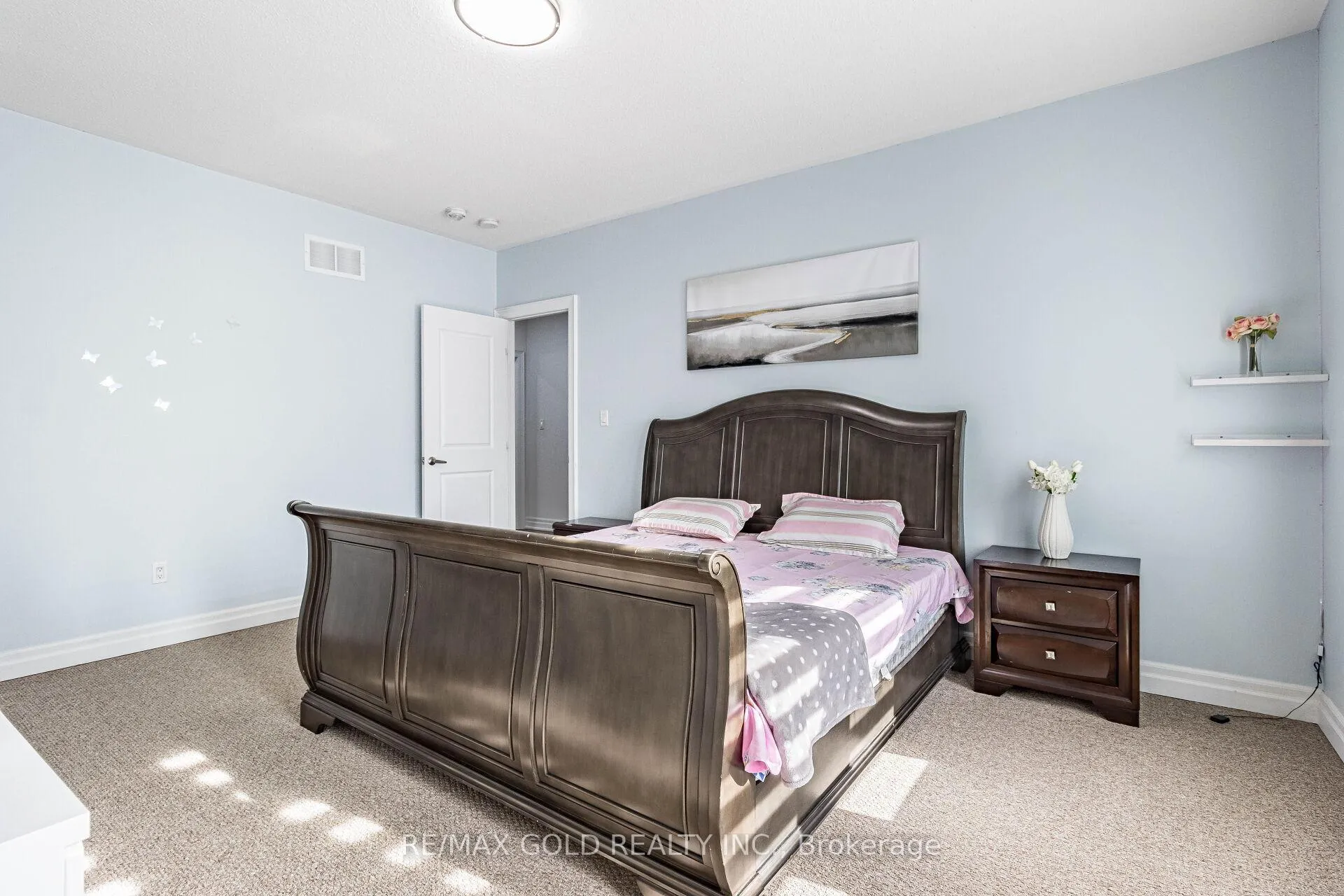 Photo 39 of 28 Cloverhaven Road, Brampton, Toronto Gore Rural Estate — HOMEH