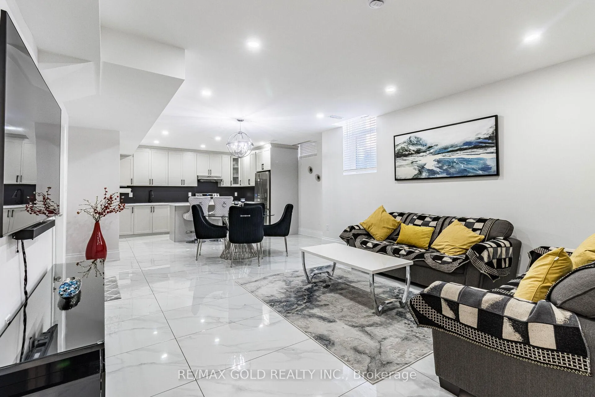 Photo 45 of 28 Cloverhaven Road, Brampton, Toronto Gore Rural Estate — HOMEH