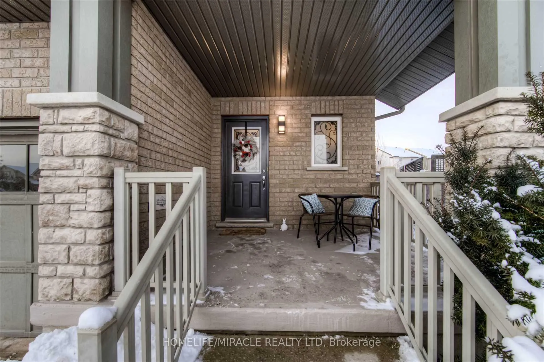 Photo 2 of Unit UPPER, 77 Laughland Lane, Guelph, Pineridge/Westminster Woods — HOMEH