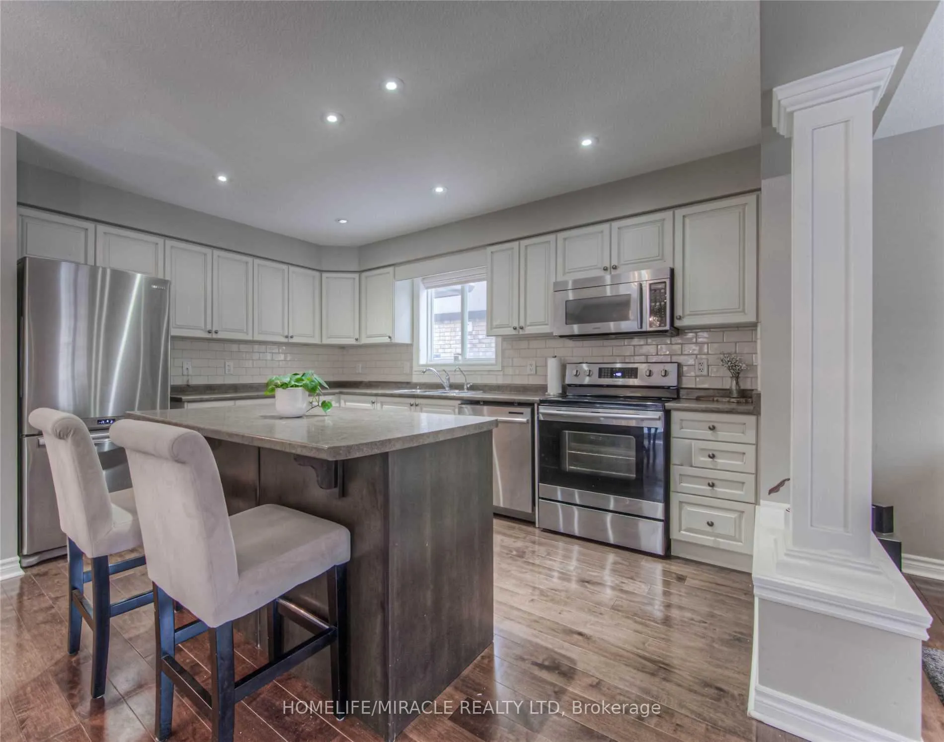 Photo 6 of Unit UPPER, 77 Laughland Lane, Guelph, Pineridge/Westminster Woods — HOMEH