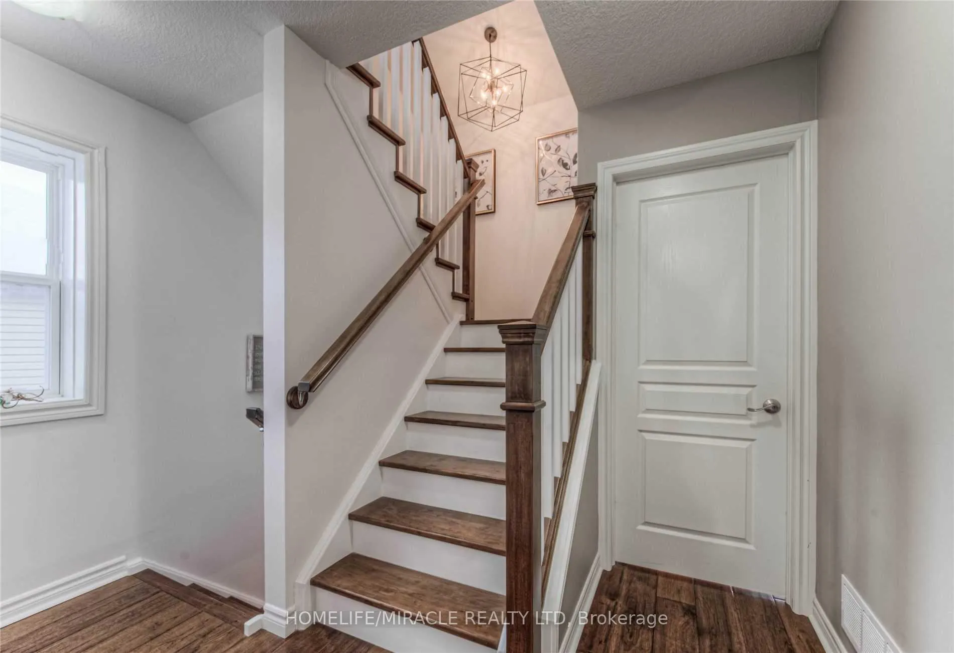 Photo 18 of Unit UPPER, 77 Laughland Lane, Guelph, Pineridge/Westminster Woods — HOMEH
