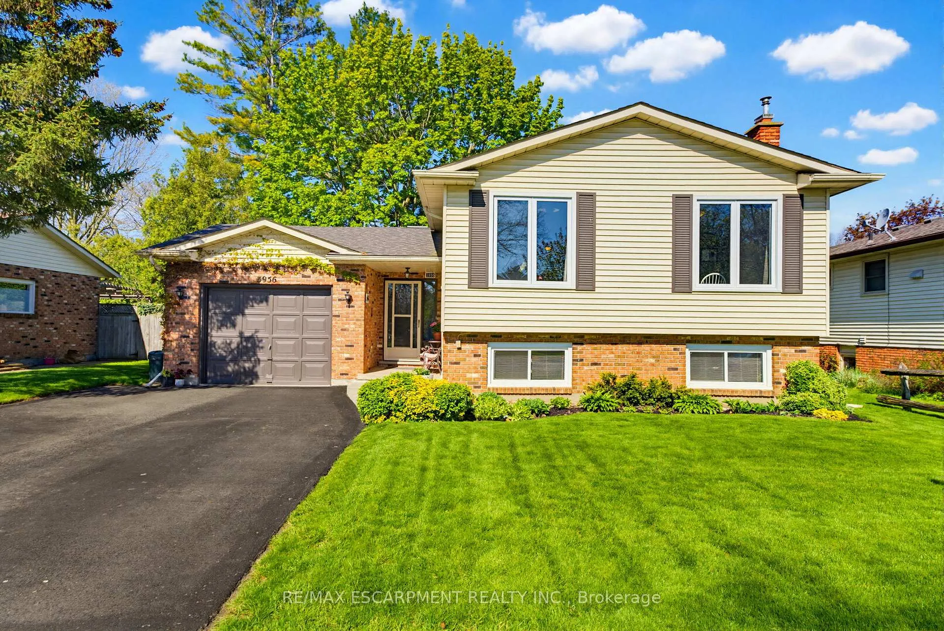Photo 2 of 3956 Old Orchard Way, Lincoln, Lincoln-Jordan/Vineland — HOMEH