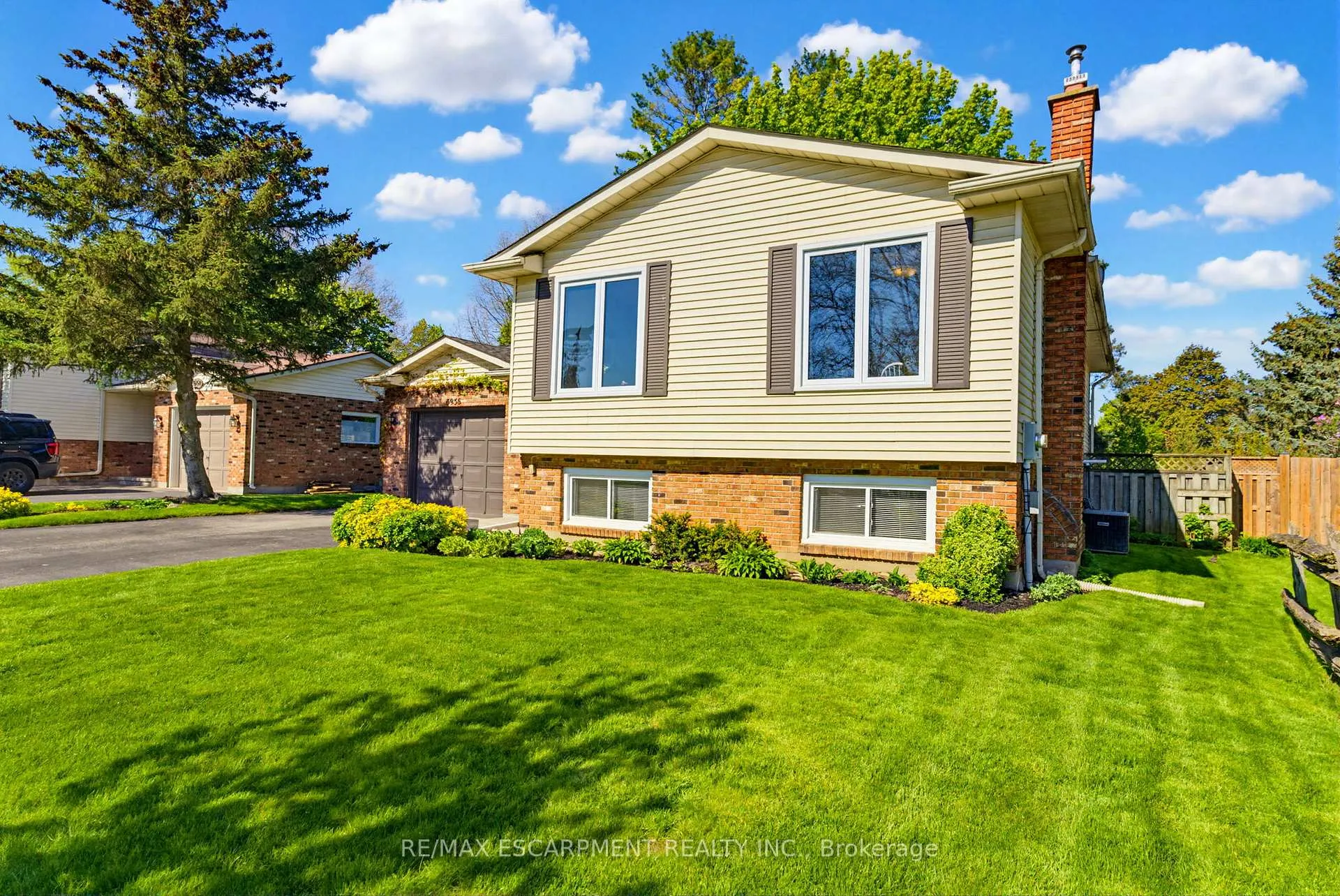 Photo 4 of 3956 Old Orchard Way, Lincoln, Lincoln-Jordan/Vineland — HOMEH