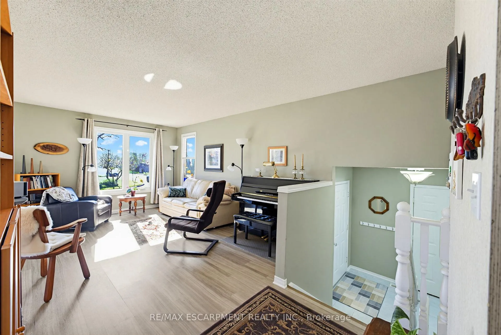 Photo 7 of 3956 Old Orchard Way, Lincoln, Lincoln-Jordan/Vineland — HOMEH