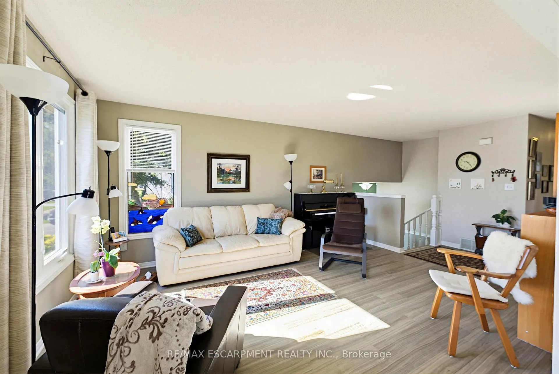 Photo 9 of 3956 Old Orchard Way, Lincoln, Lincoln-Jordan/Vineland — HOMEH