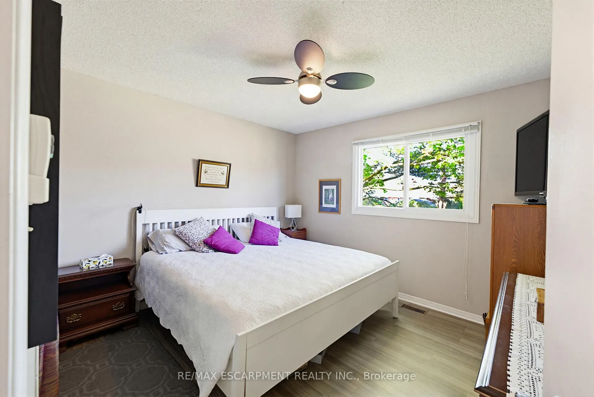Photo 18 of 3956 Old Orchard Way, Lincoln, Lincoln-Jordan/Vineland — HOMEH