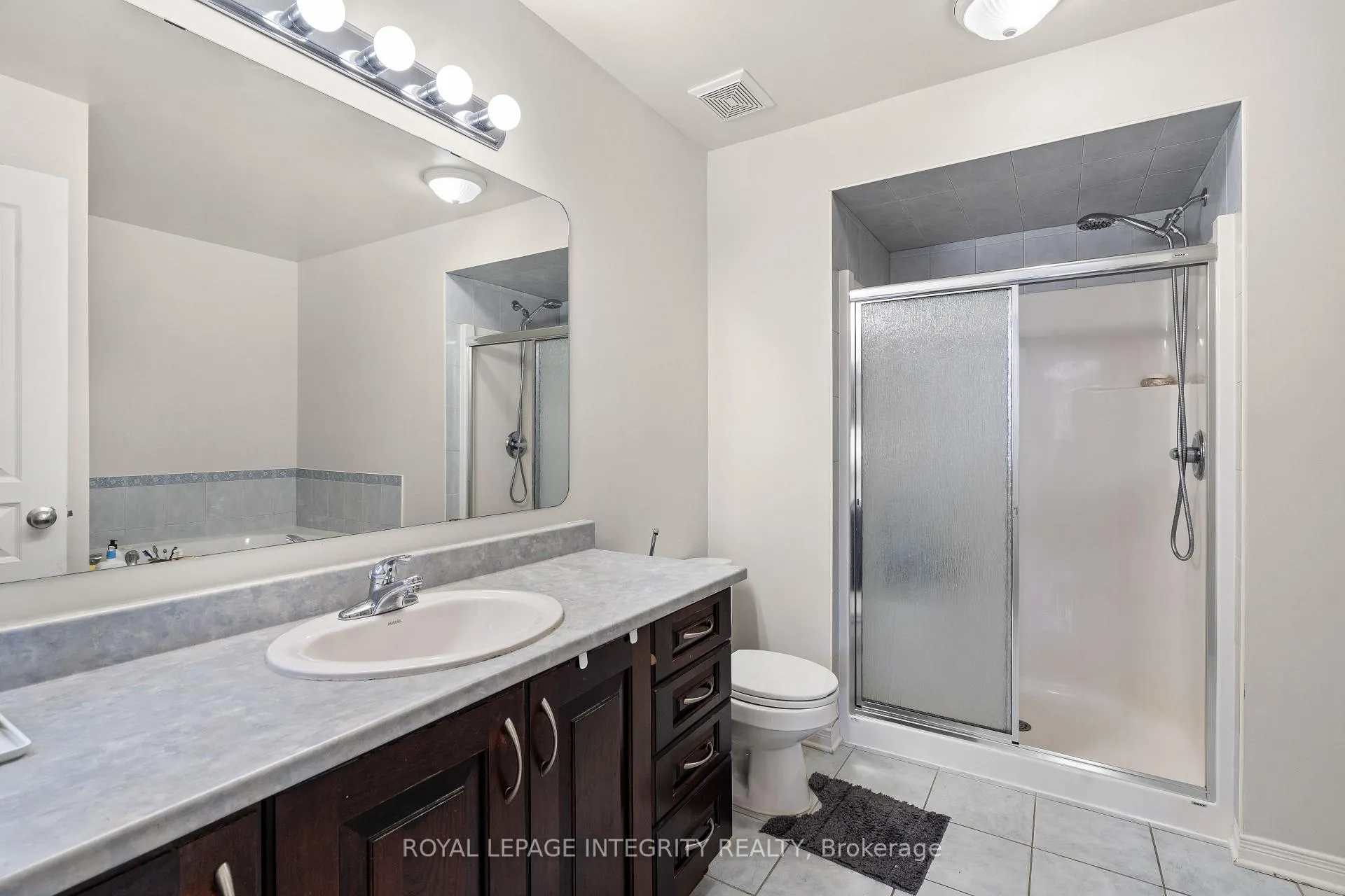 Photo 13 of 407 Celtic Ridge Crescent, Ottawa, Kanata - Morgan's Grant/South March — HOMEH