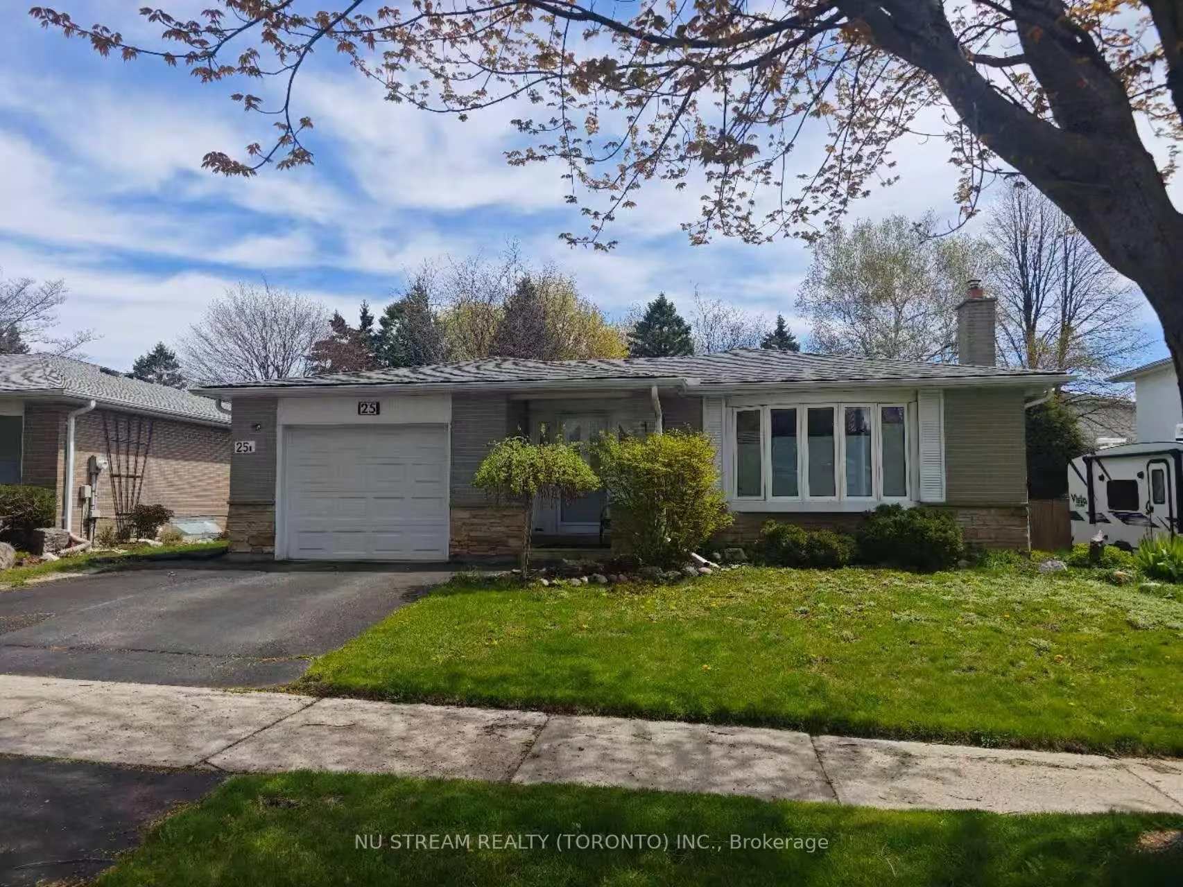 Front of Unit Basement, 25 Bigwin Drive