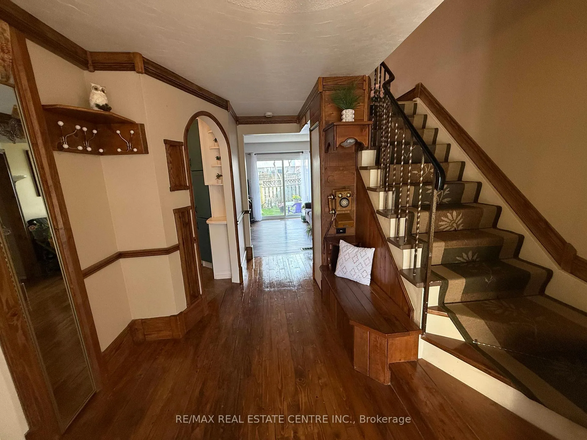 Photo 3 of Unit 21, 325 William Street, Shelburne — HOMEH