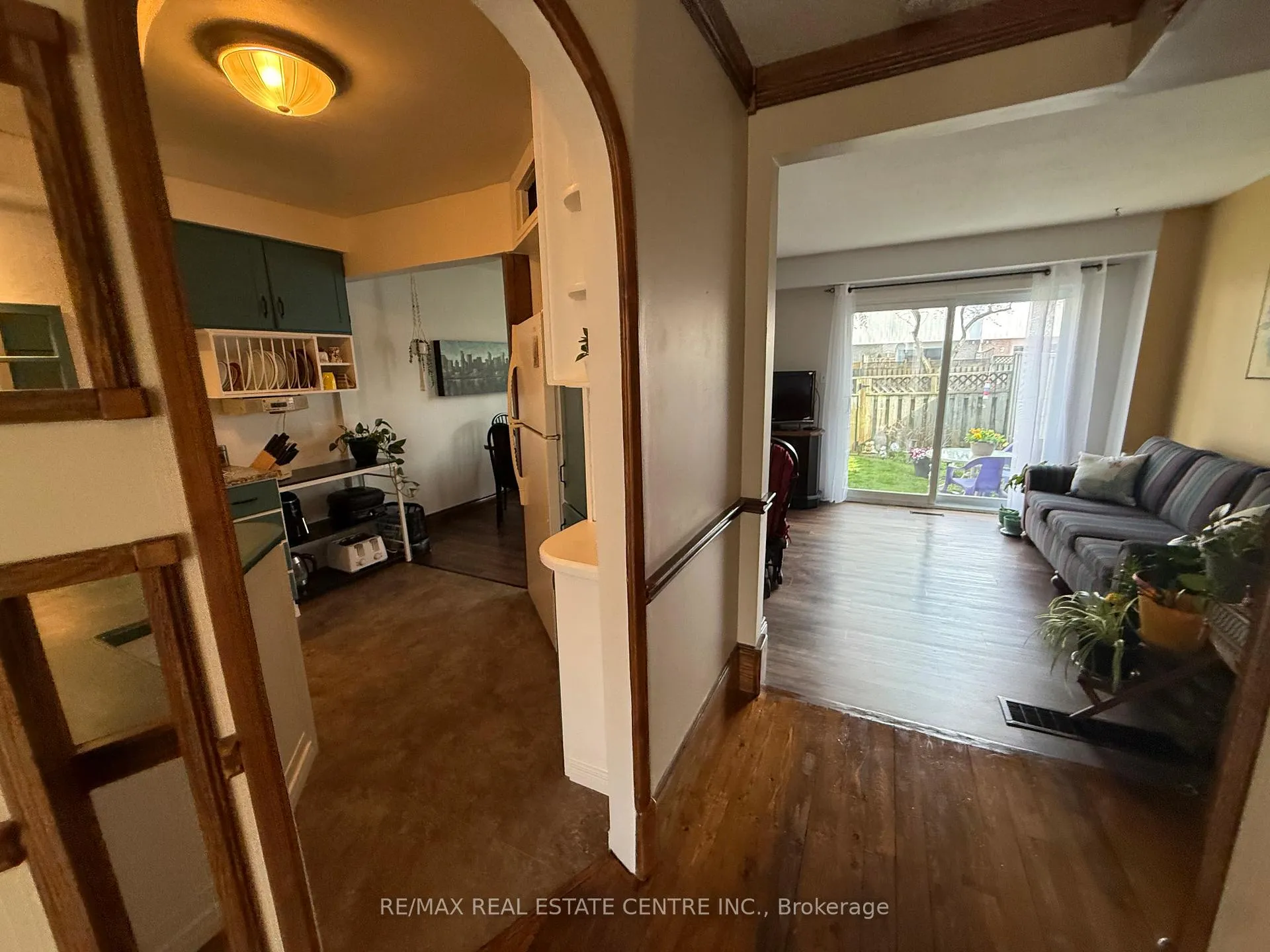 Photo 4 of Unit 21, 325 William Street, Shelburne — HOMEH