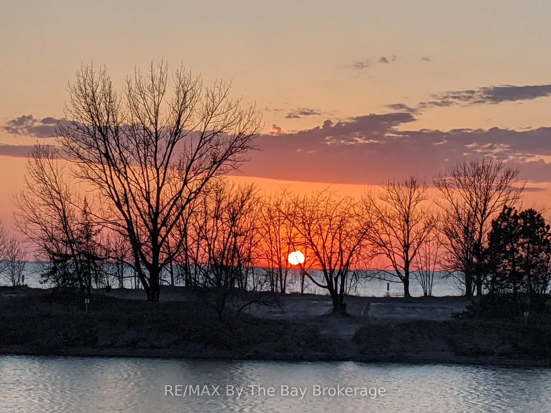 Photo 5 of Unit 1, 216 River Road E, Wasaga Beach — HOMEH