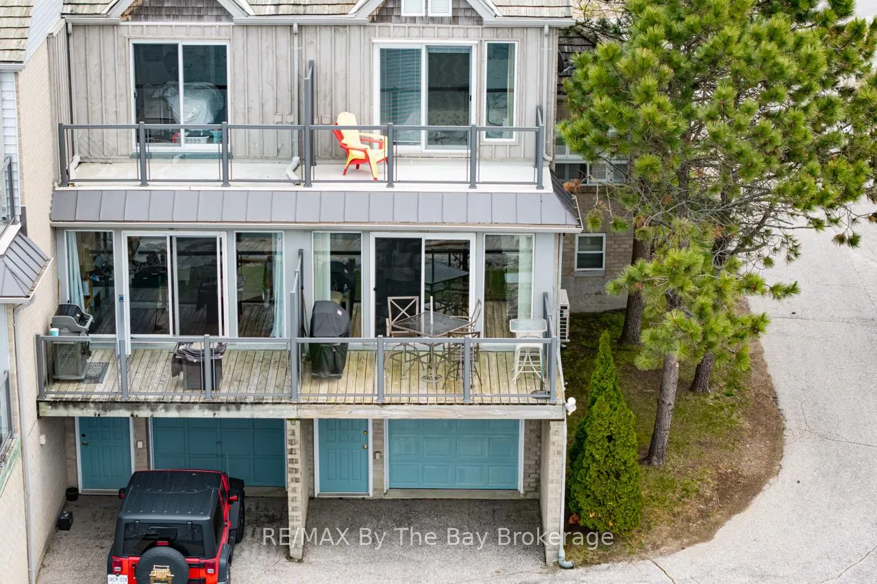 Photo 6 of Unit 1, 216 River Road E, Wasaga Beach — HOMEH