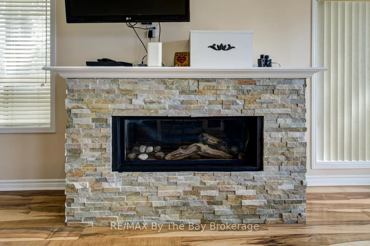 Photo 20 of Unit 1, 216 River Road E, Wasaga Beach — HOMEH