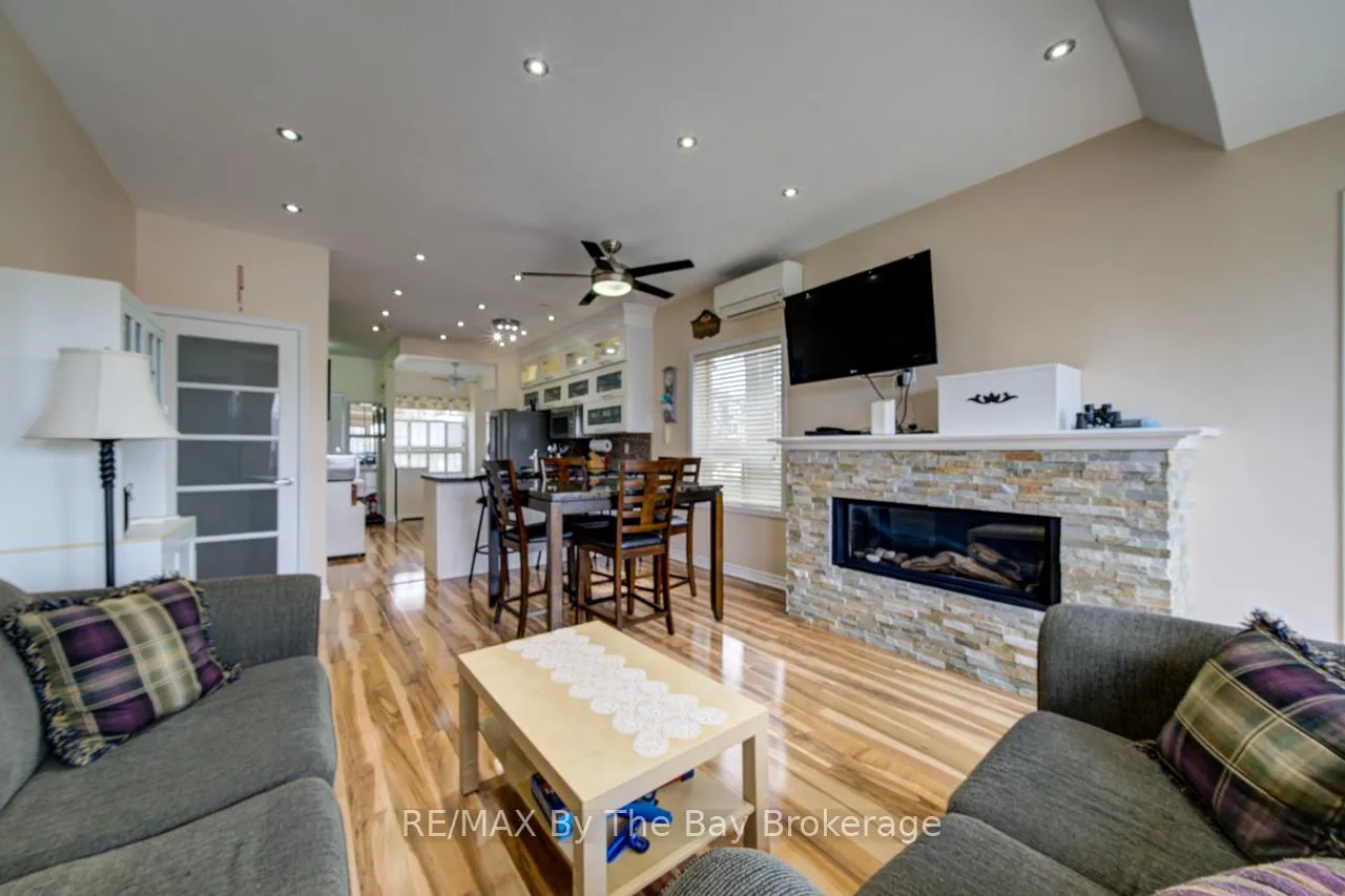 Photo 22 of Unit 1, 216 River Road E, Wasaga Beach — HOMEH