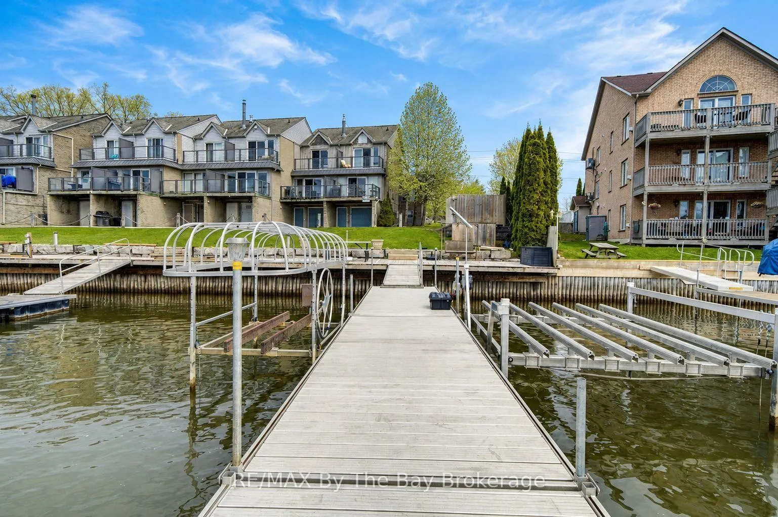 Photo 3 of Unit 1, 216 River Road E, Wasaga Beach — HOMEH