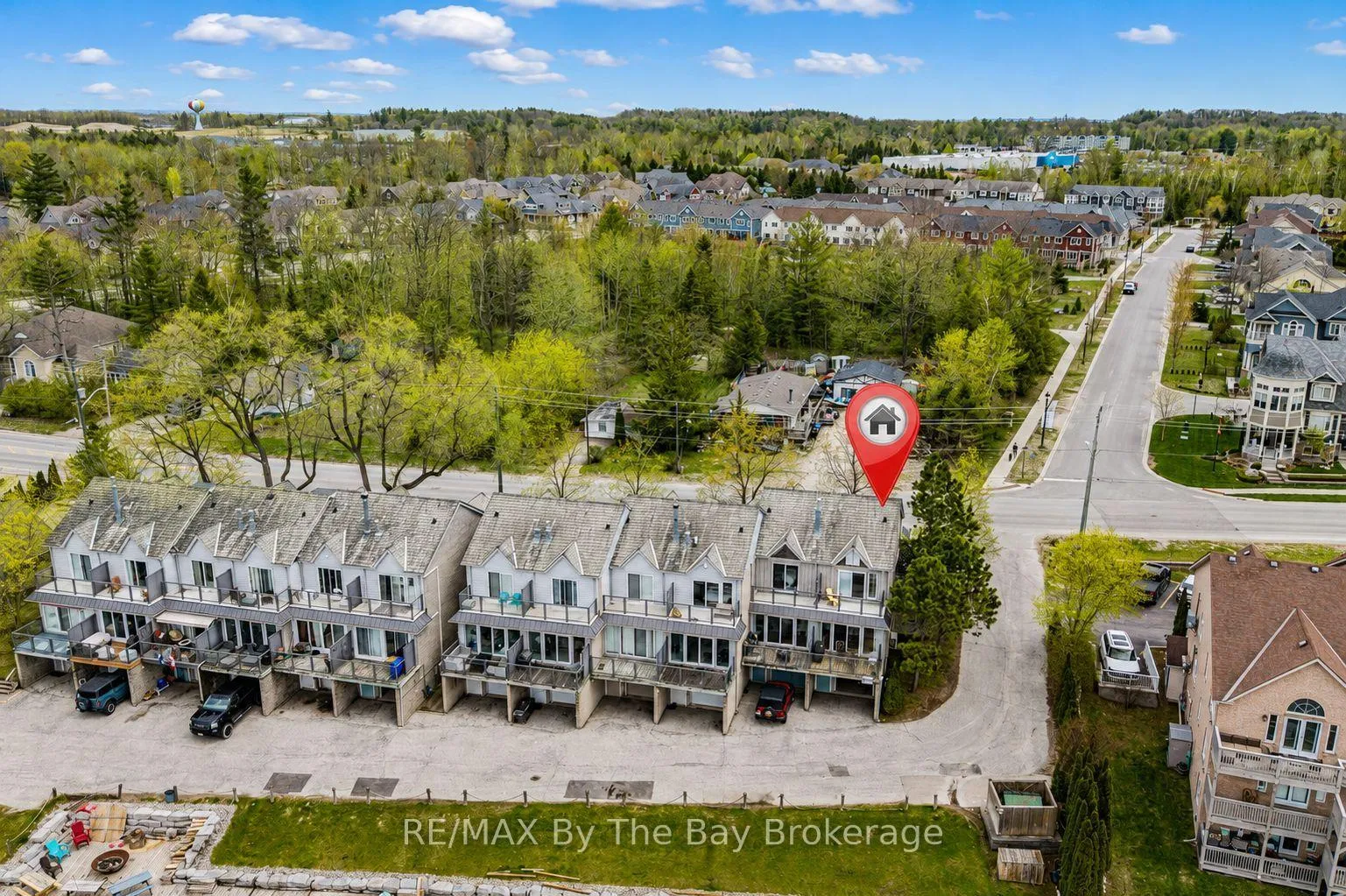 Photo 41 of Unit 1, 216 River Road E, Wasaga Beach — HOMEH