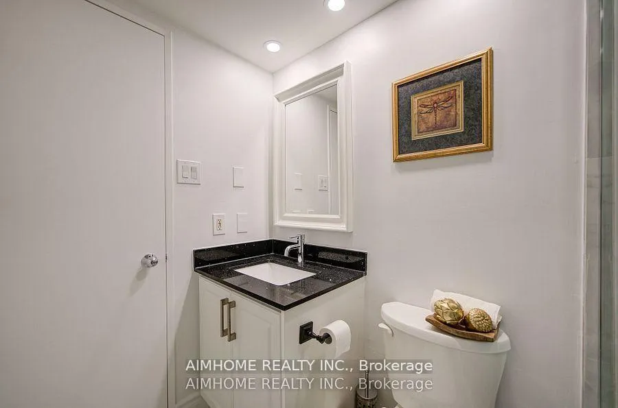 Photo 6 of Unit 603, 1055 Bay Street, Toronto, Bay Street Corridor — HOMEH