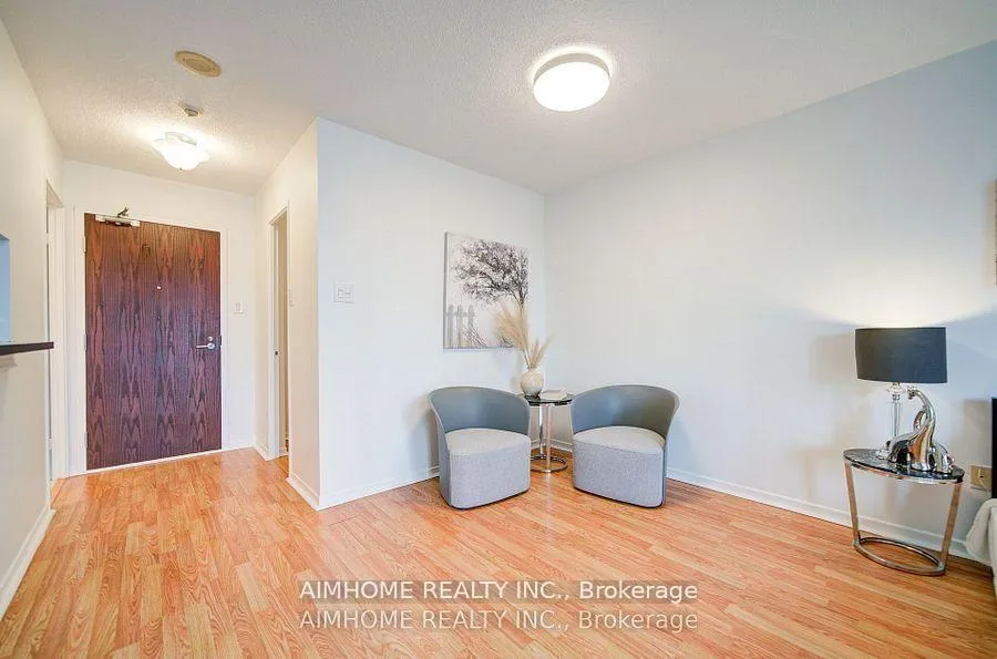 Photo 8 of Unit 603, 1055 Bay Street, Toronto, Bay Street Corridor — HOMEH