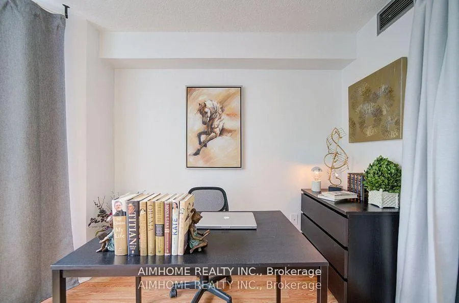 Photo 15 of Unit 603, 1055 Bay Street, Toronto, Bay Street Corridor — HOMEH