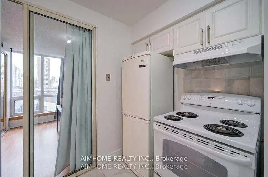 Photo 20 of Unit 603, 1055 Bay Street, Toronto, Bay Street Corridor — HOMEH